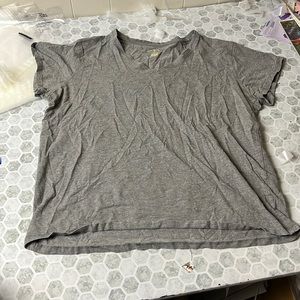 Blue Mountain XL Short Sleeve Gray V Neck T Shirt